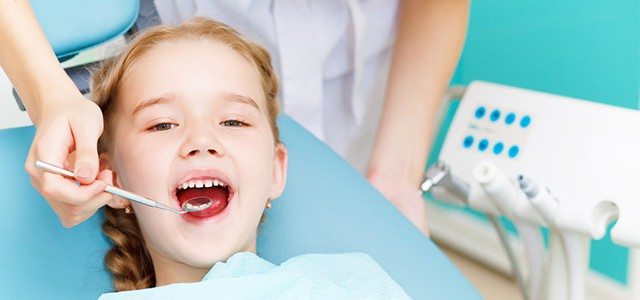 Child_dentist